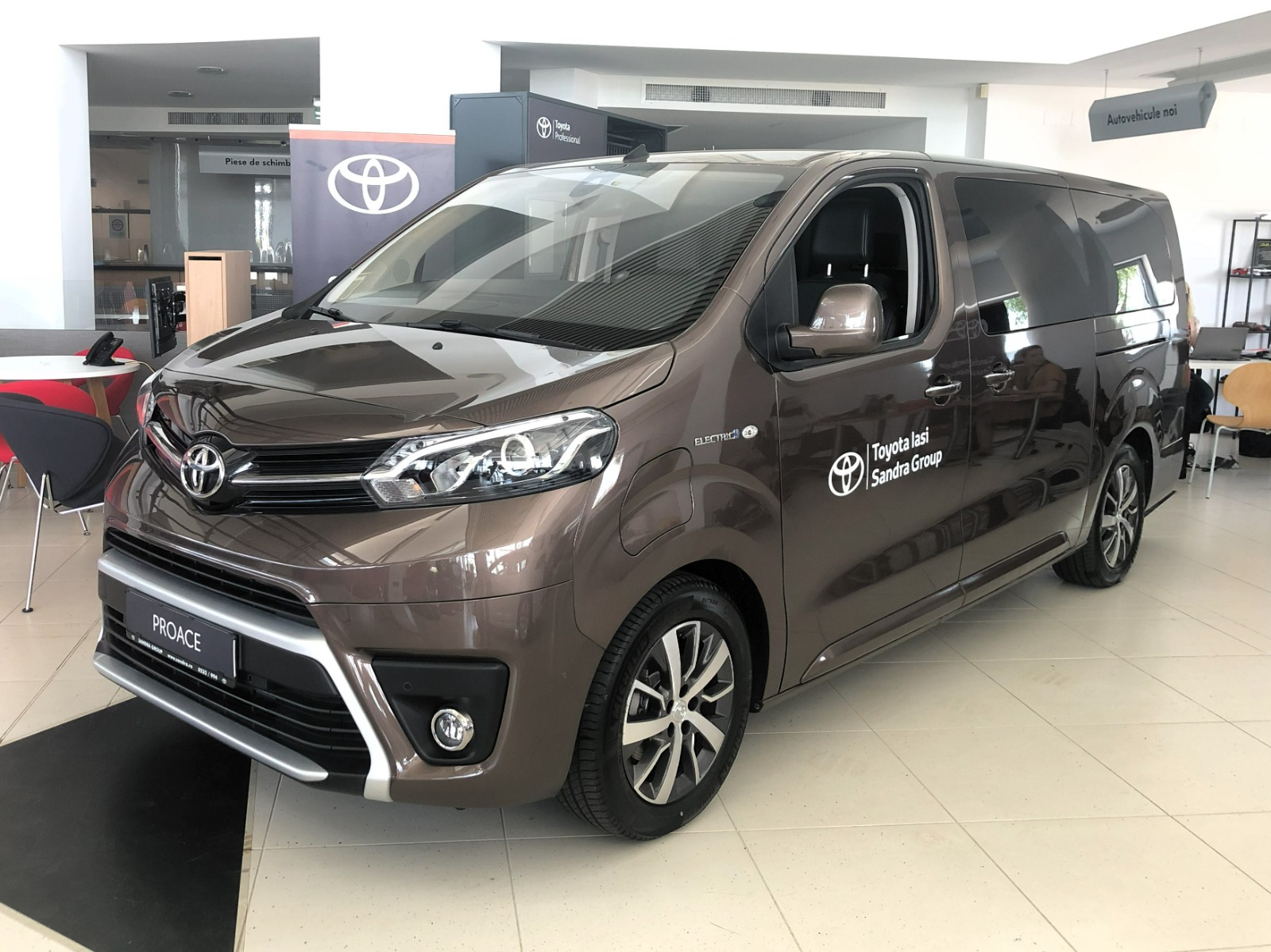 PROACE Verso L2H1 Electric 100KW/136 CP